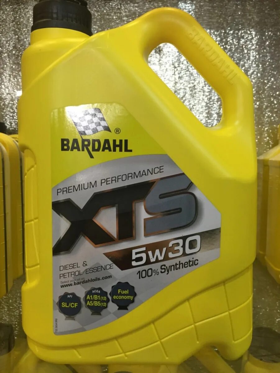 Bardahl xts 5w30 a5/b5 5l. Xts 5w30. Bardahl 5w30 100 Synthetic. 36543 5w30 xts. Масло бардаль 5