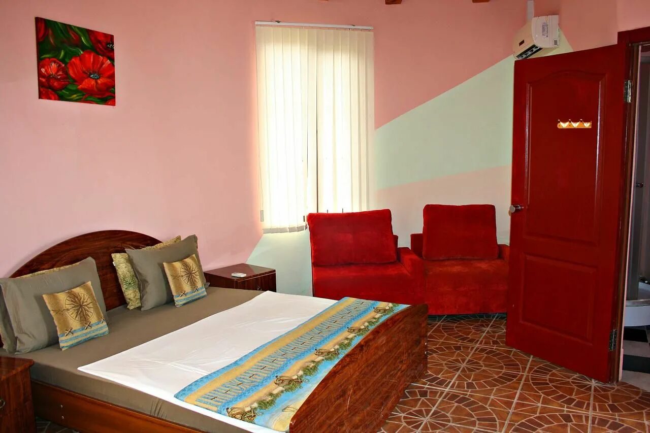 Санаторий абхазия гостиница новый афон. Отель comfort сухум. Рица 4* (сухум). Отель comfort абхазия. Арстаа 3* гагра,.