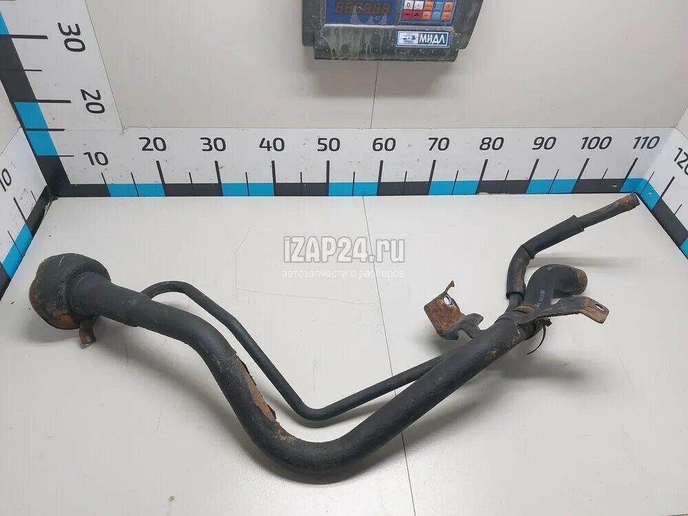 Горловина топливного бака nissan almera classic. Заливная горловина топливного бака ниссан альмера классик. Топливный бак с горловиной ниссан альмера классик в10. Ниссан альмера классик b10 горловина топливного бака. Ниссан альмера классик b10 горловина топливного бака.