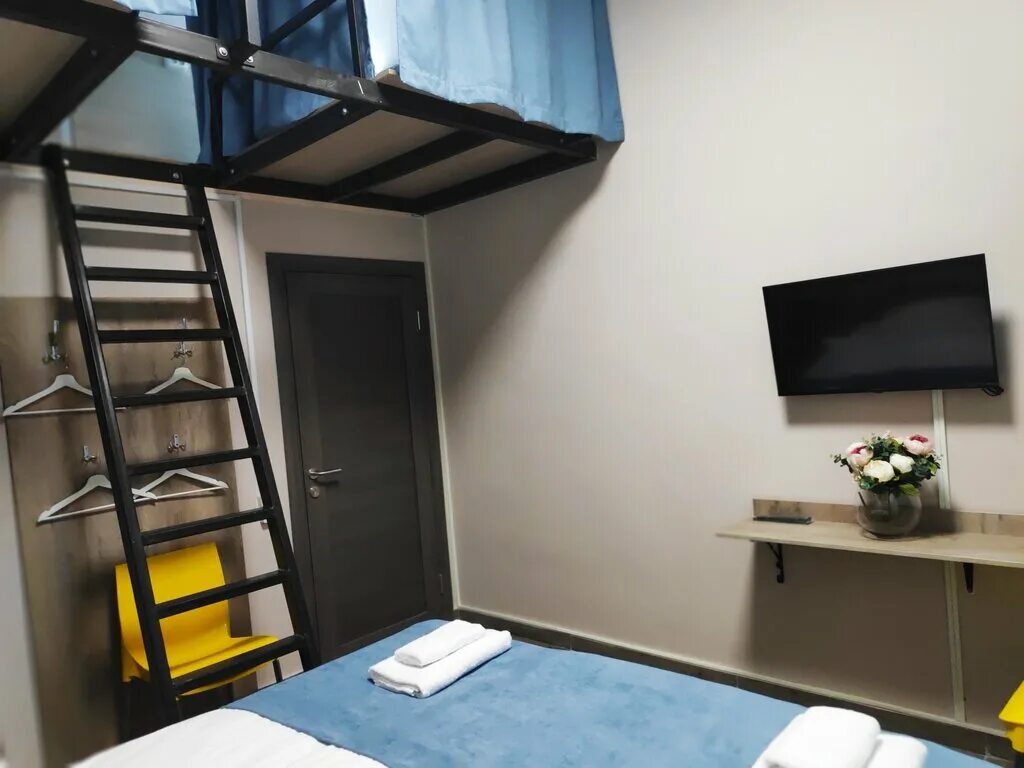 лайфхакер москва хостел фото. хостел на варшавской. хостел берег верхние котлы. двухъярусная кровать для хостела. хостел варшавская.