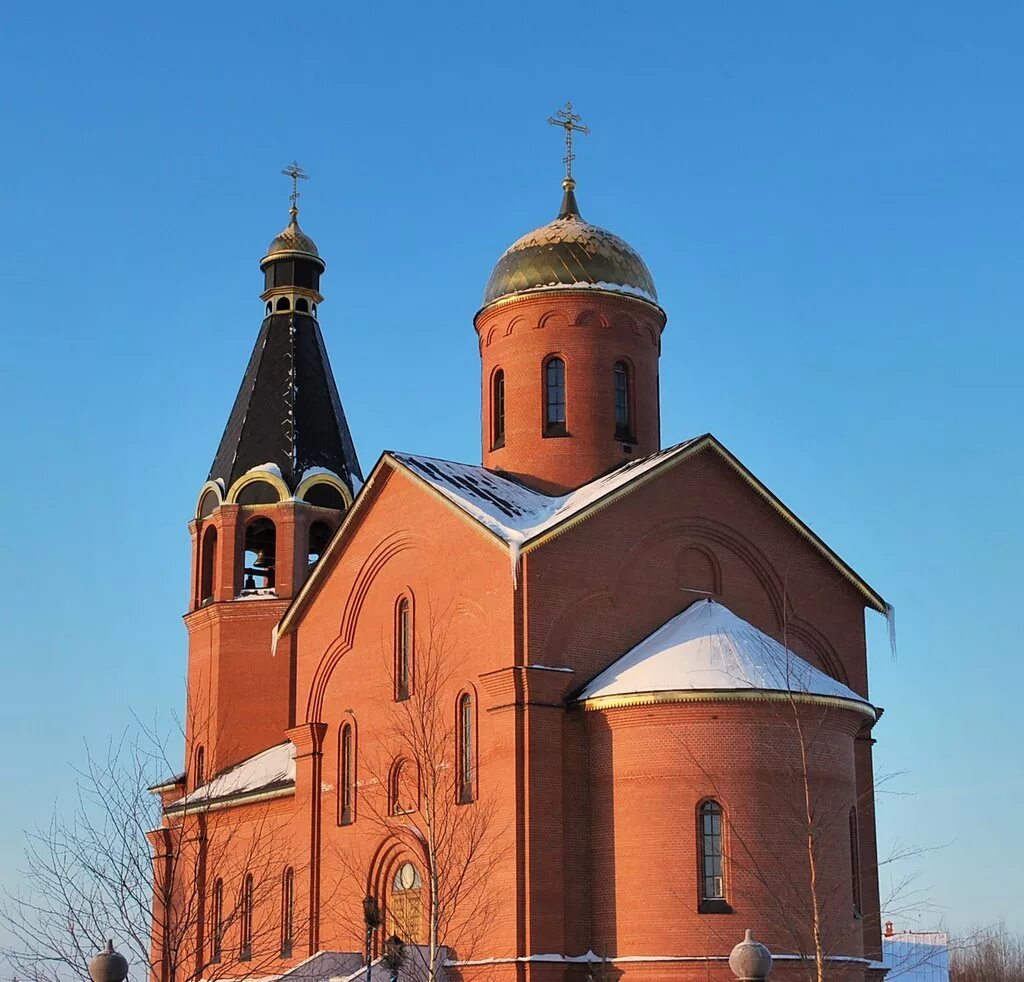 Лангепас город. Храм иконы божией матери лангепас. Лангепас храм всех скорбящих радость. Храм лангепас. Храм лангепас.
