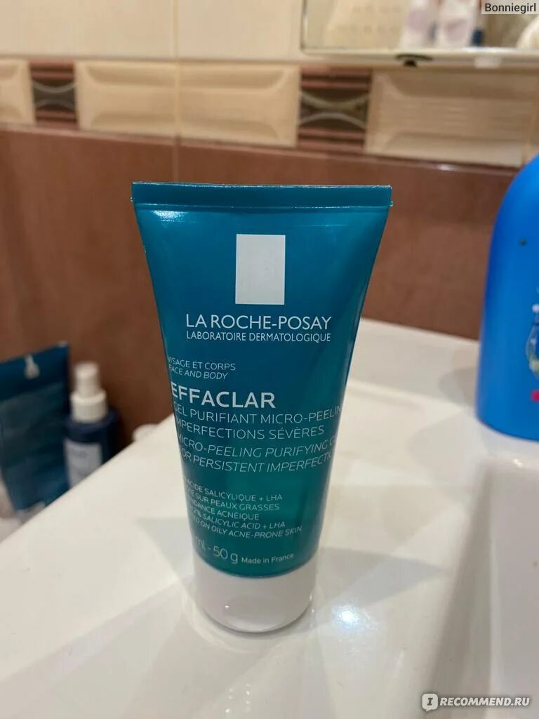 La roche posay effaclar микроотшелушивающий гель. Ля Рош позе эфаклар МИКРООТШЕЛУШИВАЮЩИЙ гель. Effaclar Gel purifiant Micro-peeling imperfections. La Roche-Posay Micro Peel гель для умывания. Effaclar гель с кислотами.