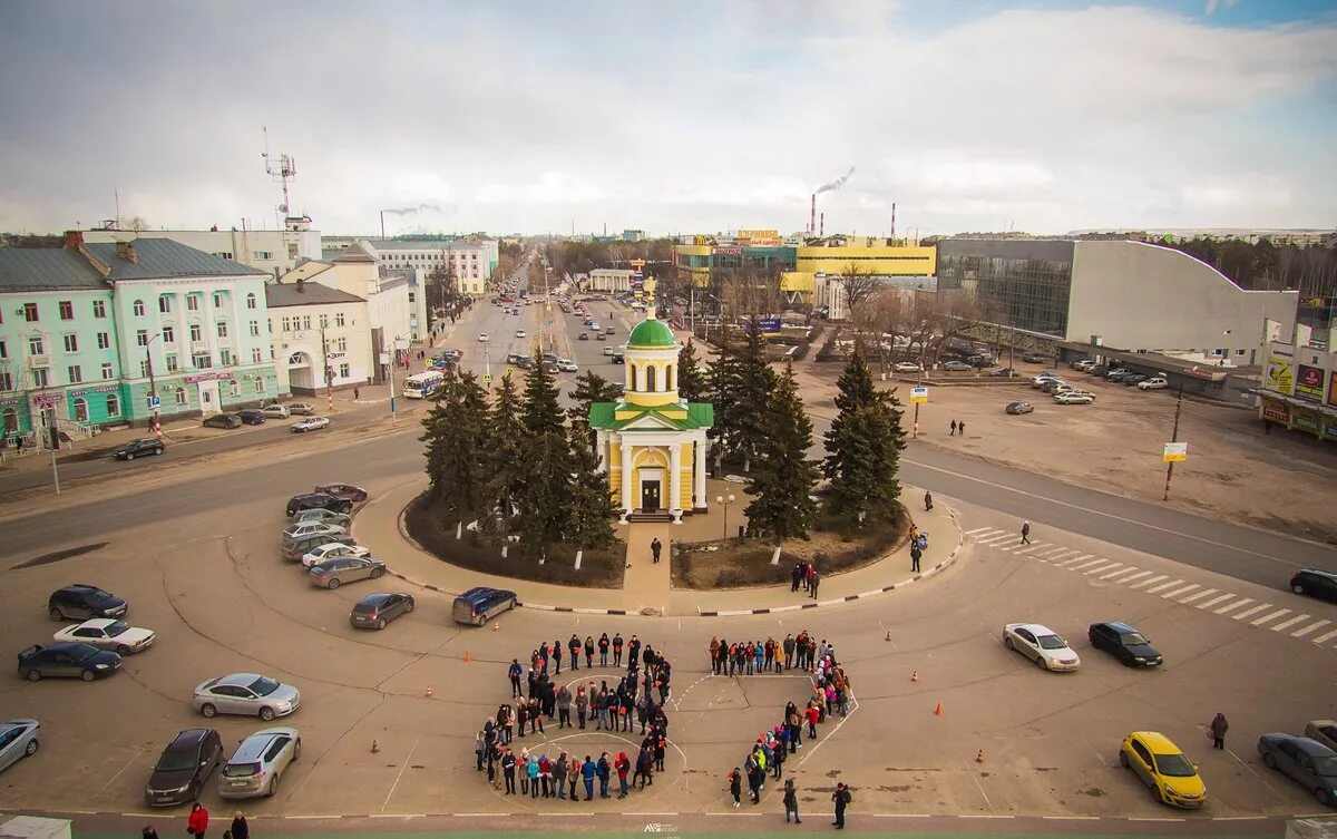 Сколько времени в дзержинске. Площади города Дзержинска Нижегородской области. Площадь города Дзержинск. Дзержинск центр города. Площадь Дзержинского Дзержинск.