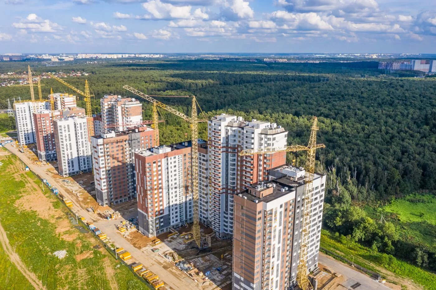 Жилой комплекс подмосковья. ЖК Южная Битца. ДСК-1 Южная Битца. ЖК Южная Битца ФСК. Дск1 ЖК Южная Битца.