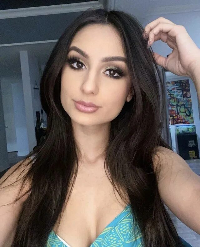 Eliza ebara. Eliza ibarra ethereal. Eliza ibarra 2024. Eliza ebarrz. Eliza ibarra 2024.