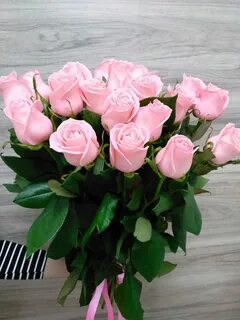 Живые розы букет