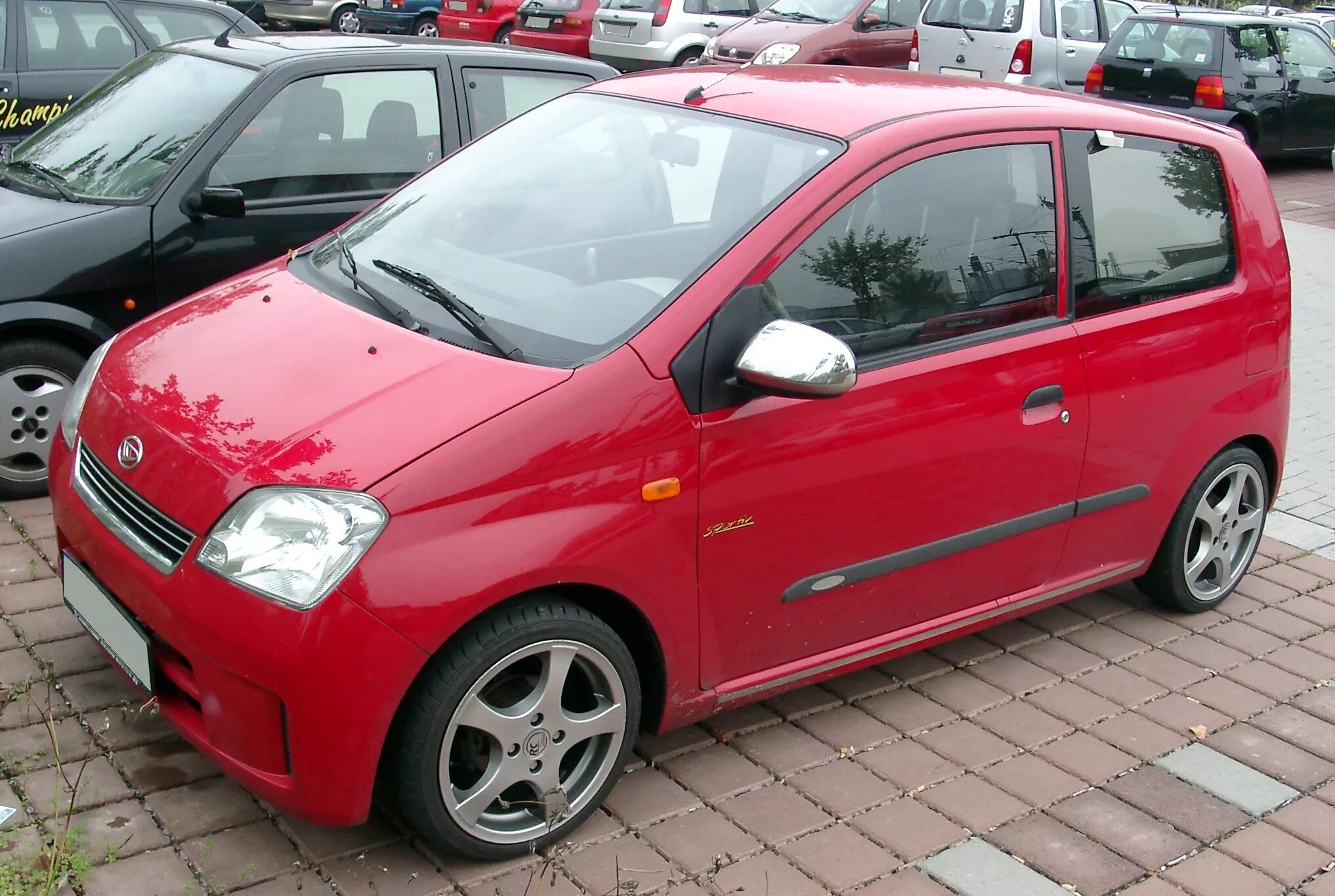 Дайхатсу cuore. Daihatsu Mira l251. Дайхатсу Куоре 2003. Дайхатсу Куоре 2004. Daihatsu cuore