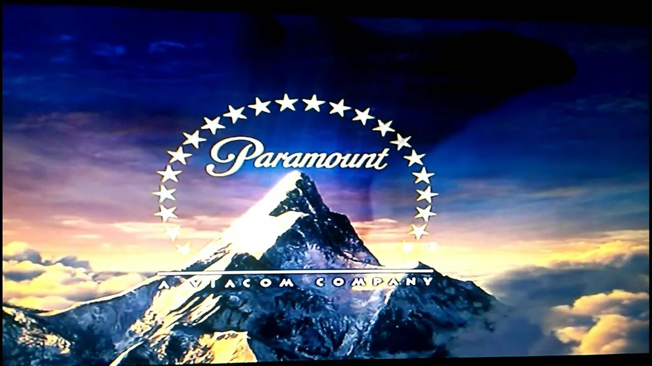 Парамаунт Пикчерз 2006. Гора на заставке Paramount. Парамаунт Пикчерз представляет. Paramount Television. Парамаунт перевод