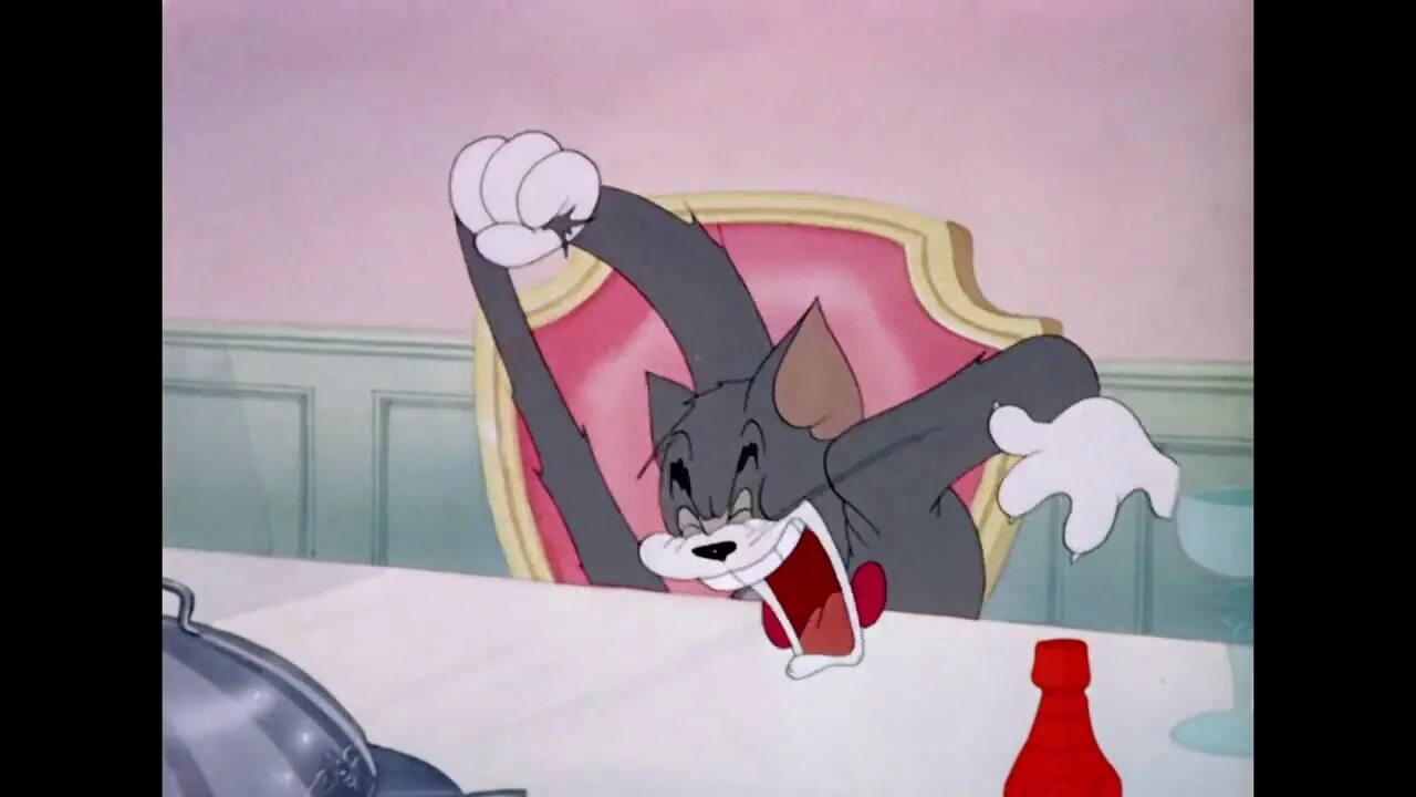 Джерри бит. Крики Тома том и Джерри. Tom and Jerry Scream Compilation. Scream Tom Jerry Scream. Том и Джерри крик.