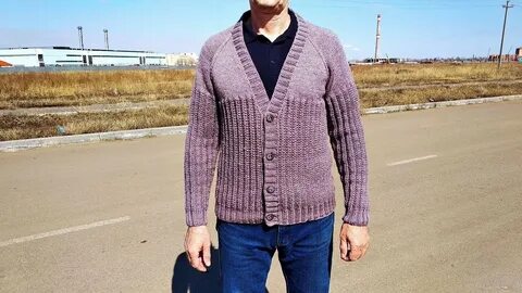 Мужской кардиган спицами реглан сверху