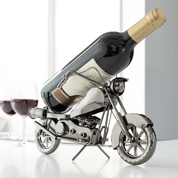 Vin мопеда. Подставка для бутылки мотоцикл. Подставка под вино мотоцикл. Держатель для бутылки на мото. Держатель для бутылок вина мотоцикл.