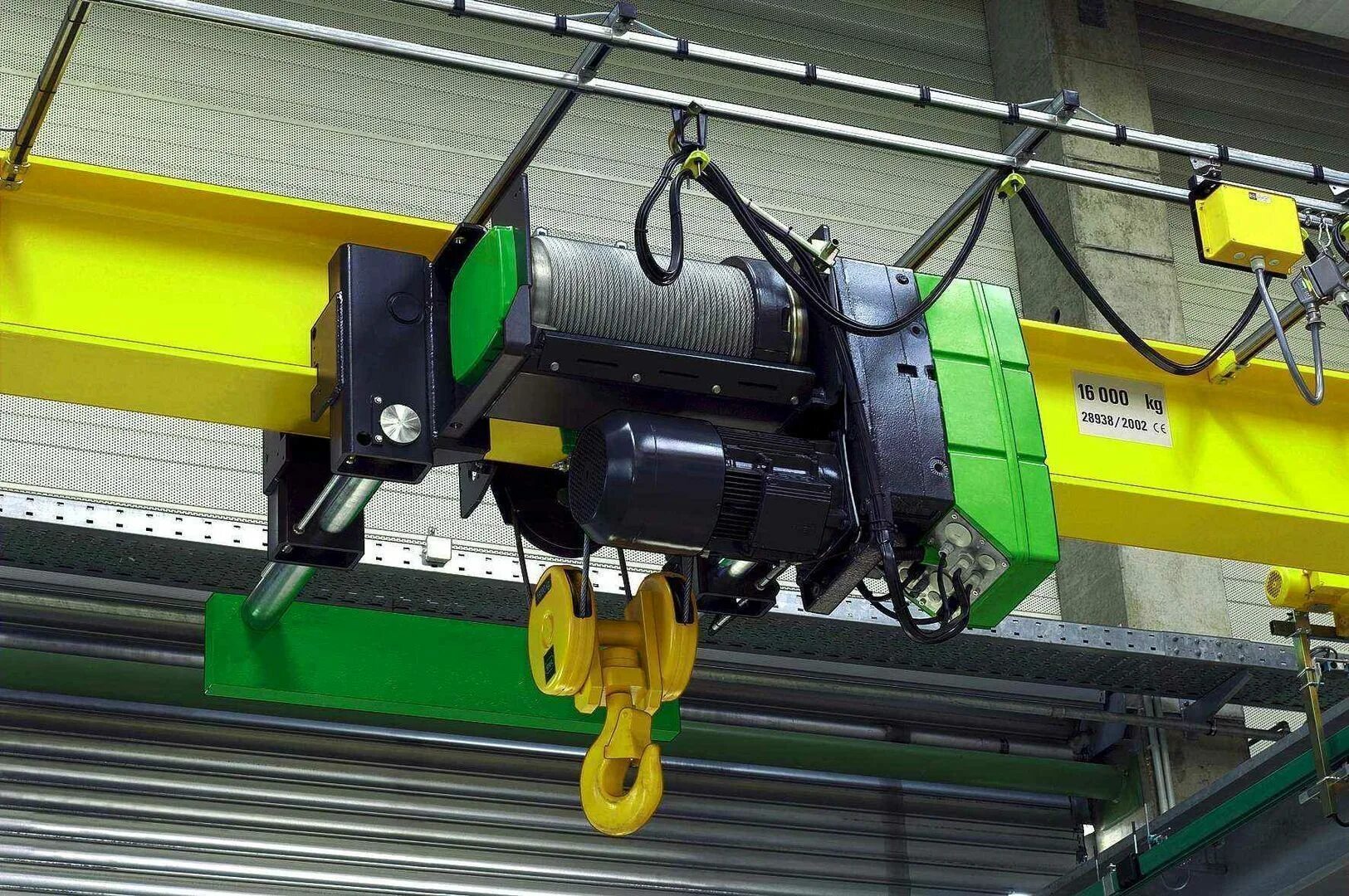 Работа электрической тали. Работа электрической тали. Классификация тельферов. Кран балка 5т подвесная болгарская. Работа электрической тали.