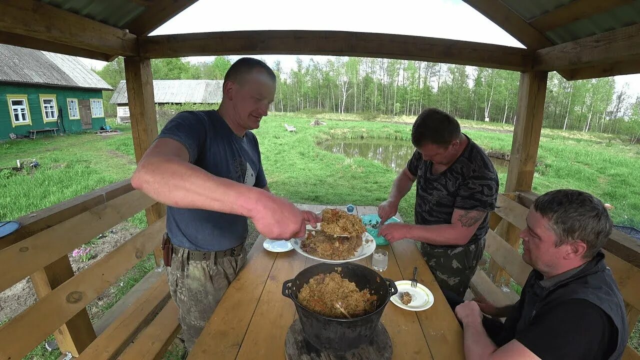 Канал черничного хутора видео. Черничный Хутор новый выпуск август 2021.