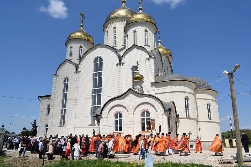 Церковь георгиевск. Георгиевск храм Святого Георгия. Храм Георгия Победоносца Новороссийск.