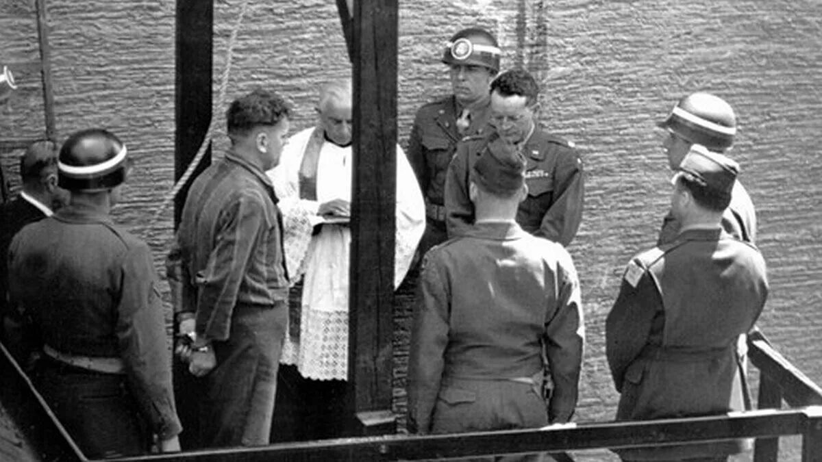 Казнь нацистских преступников Нюрнберг 16 октября 1946. Казнь нацистских преступников в Нюрнберге. Нюрнбергский трибунал казнь. Нюрбенский процесс