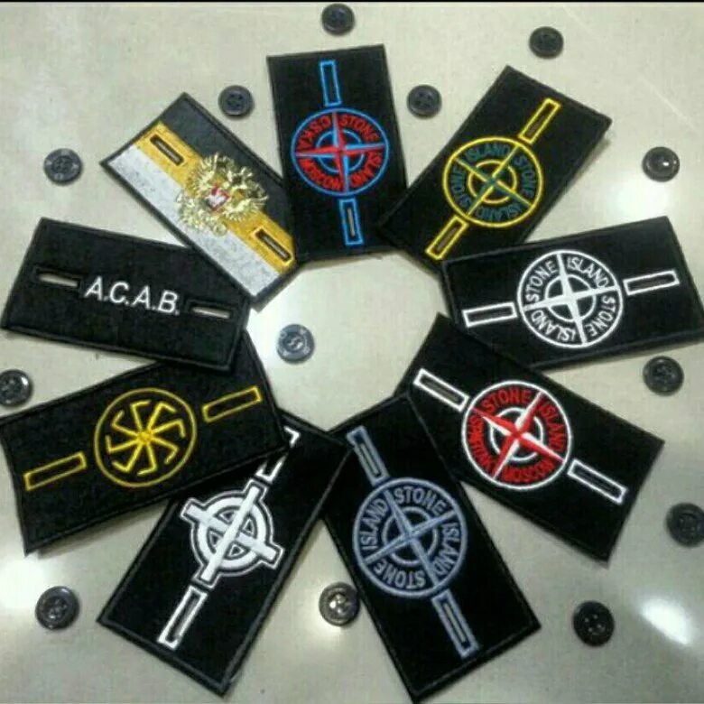 Патч нашивка stone island. Нашивка стон айленд. Нашивка stone island. Стоник оффник. Патч стон исланд.