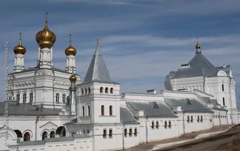 Свято троицкий стефанов мужской. Свято-Троицкий Стефанов монастырь. Пермский Свято-Троицкий Стефанов мужской монастырь, Пермь. Стефанов монастырь Пермь. Свято-Троицкий Стефанов мужской монастырь Пермь внутри.