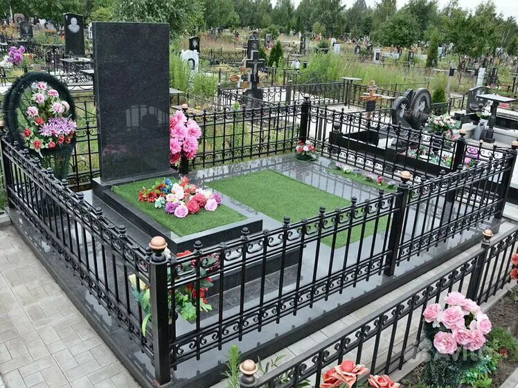 По благоустройству могил работа. Благоустройство могилы сиян на кладбище. благоустройство могил тамбов. короленко 68 благоустройство могил. красивое благоустройство могил.