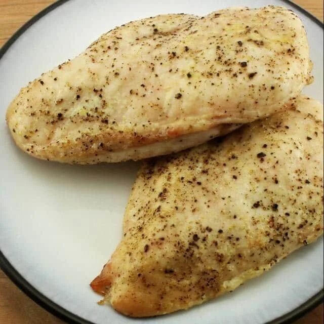 Как приготовить филе курицы сочно и вкусно. Куриная грудка. сочное куриное филе. грудка в духовке. куриная грудка в духовке.