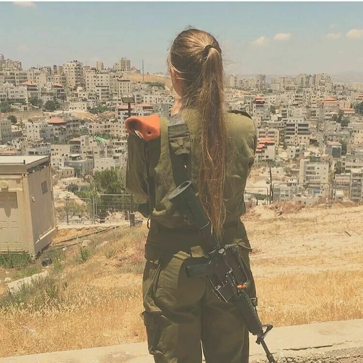 Woman defense. IDF Israel. Израильский спецназ IDF. Израильские девушки. Женщины в израильской армии.