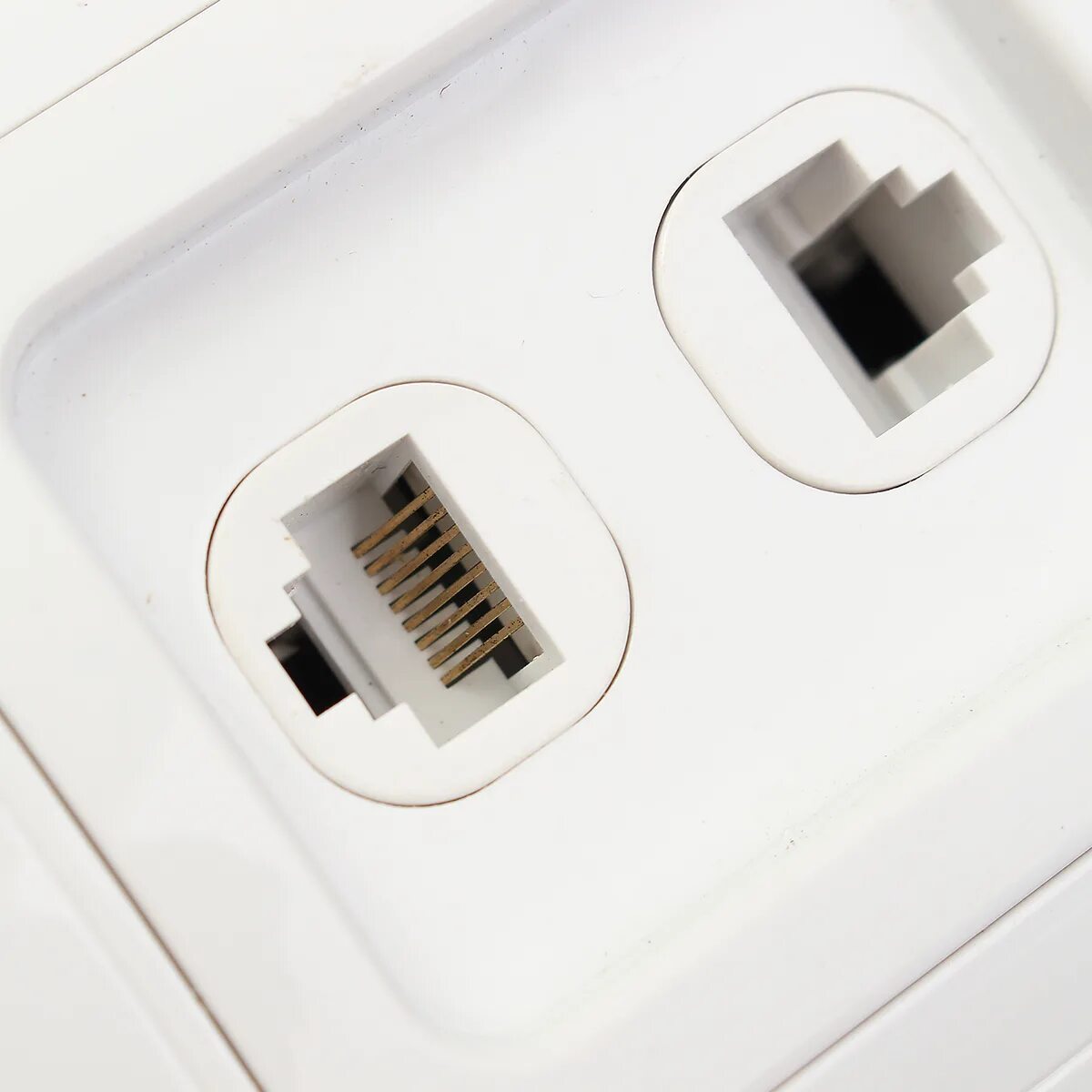 Настенная панель, 4 порта, ethernet lan cat5 5e rj45, 86 мм. Адаптер rj45-scs leg 048872. Lan socket. Юнитест ethernet u-2. Сетевая розетка rj-45 2-port amp.