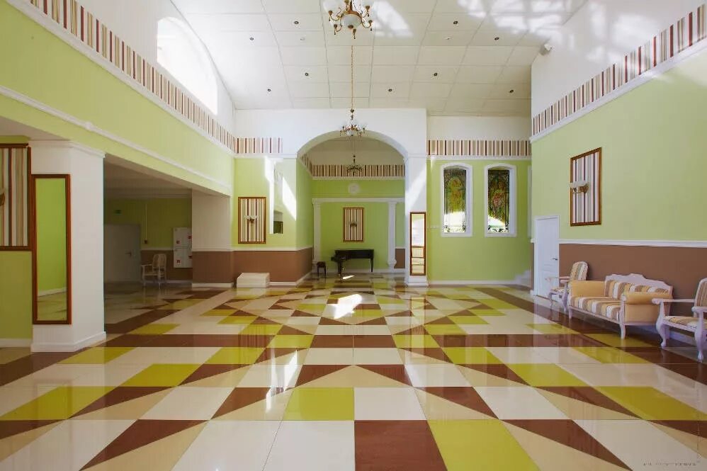 дворец гагарина актовый зал. школы в дворцах культуры. детский сад 4 яр удмуртия. люберцы дворец культуры фойе. яр удмуртия школа.