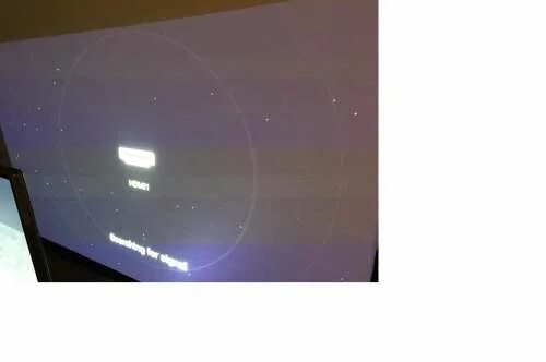 Фиолетовый экран монитора. Точки на экране проектора. Синие точки на дисплее. Экран для лазерного проектора. 3010 epson projector.