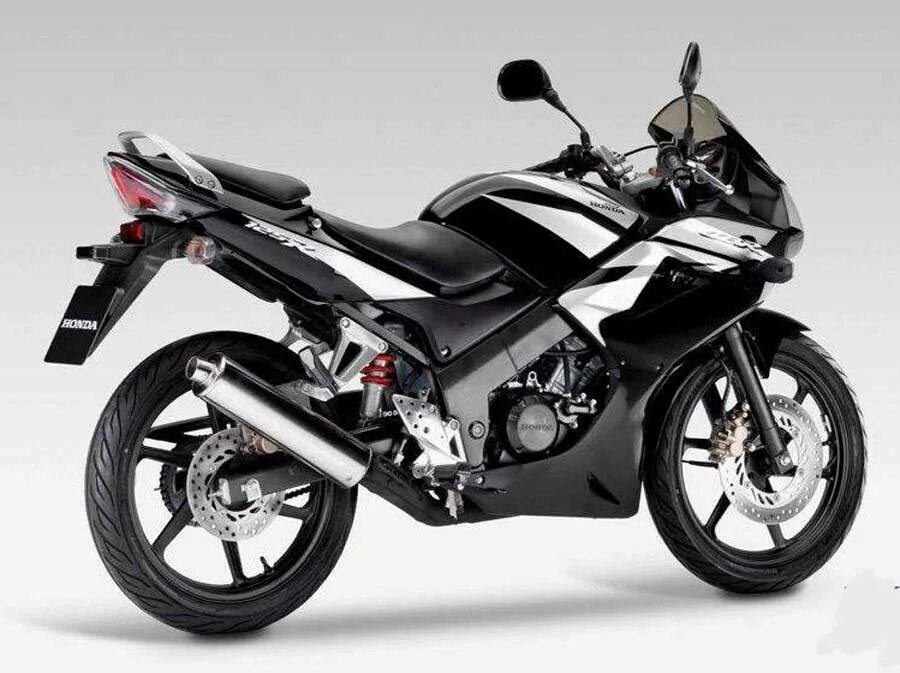 Honda cbr125r. Honda CBR 125. Мотоцикл Хонда CBR 125. Мотоцикл Хонда сб 125. Honda r мотоцикл