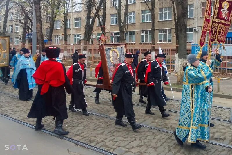крестный ход краснодар 2022. крестный ход на кубани в поддержку свое видео. 17. крестный ход в краснодаре. крестный ход краснодар 2022 4 декабря.