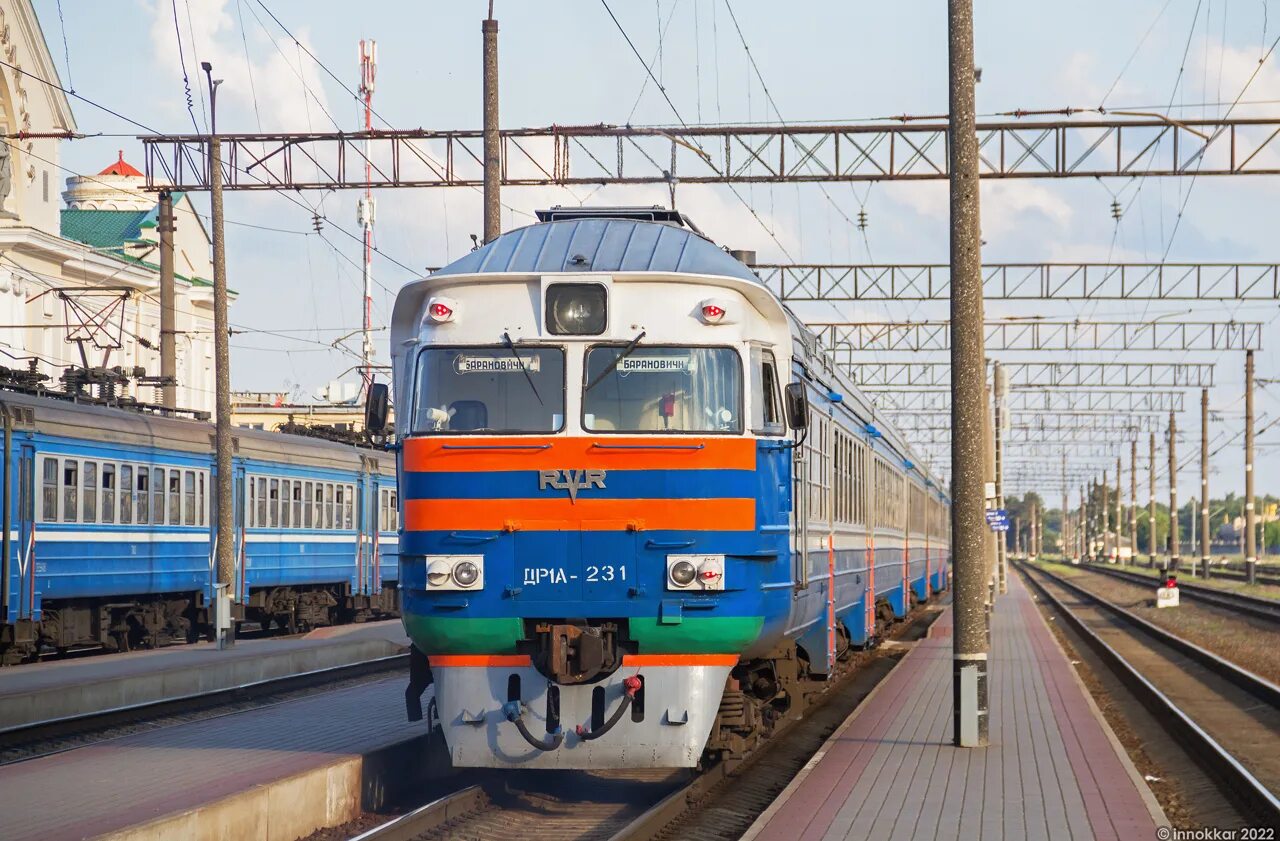Можно ли на поезде в белоруссию. Др1б-1515. Др1а БЧ. Белорусская железная дорога дизель-поезд др1-011. Дизель поезд др1 модель.