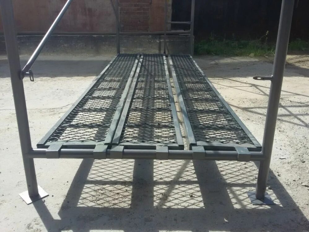 00008142 настил металлический для строительных лесов (2,0*0,28м). Леса трап. Настил трап алюминиевый для строительных лесов 3000. Строительные леса леса лрсп-40. Трапы для лесов строительных.
