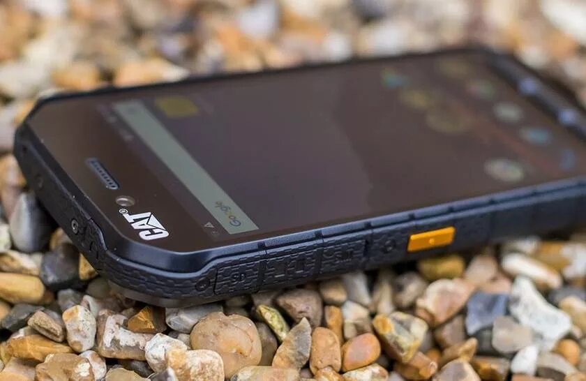 Телефон сильной батареей. Защищённые смартфоны с мощным аккумулятором ip68. Самсунг ip68. Samsung защищенный смартфон 2022. Защищённый смартфон с мощным аккумулятором ip68 выбор.