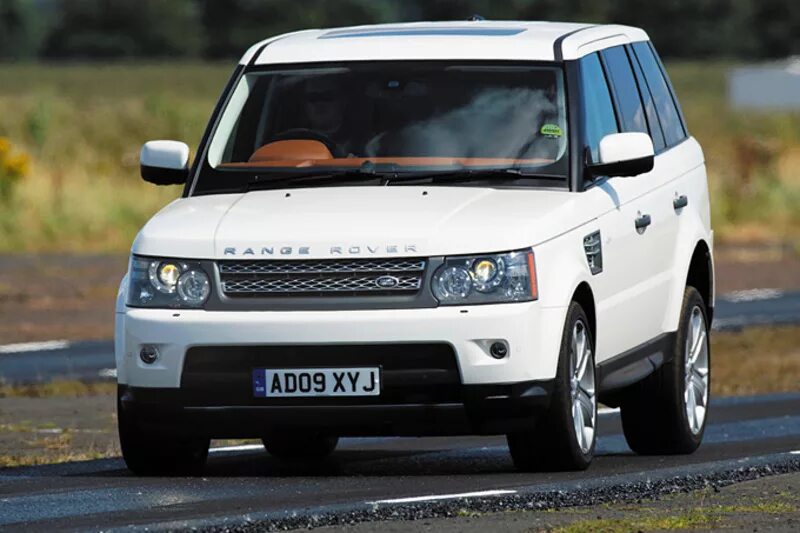 Ленд ровер страна. Range Rover l322. Рендж Ровер Ренге 2008. Китайский Рендж Ровер. Митсубиси японский range Rover.