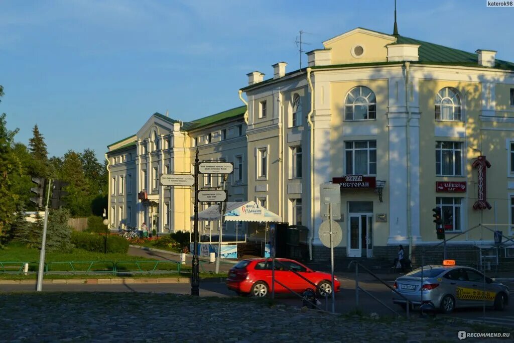 торговая площадь 2а суздаль. сувенирный магазин в отеле. отель сокол суздаль. торговая площадь 2а суздаль. в суздале кафе сокол.