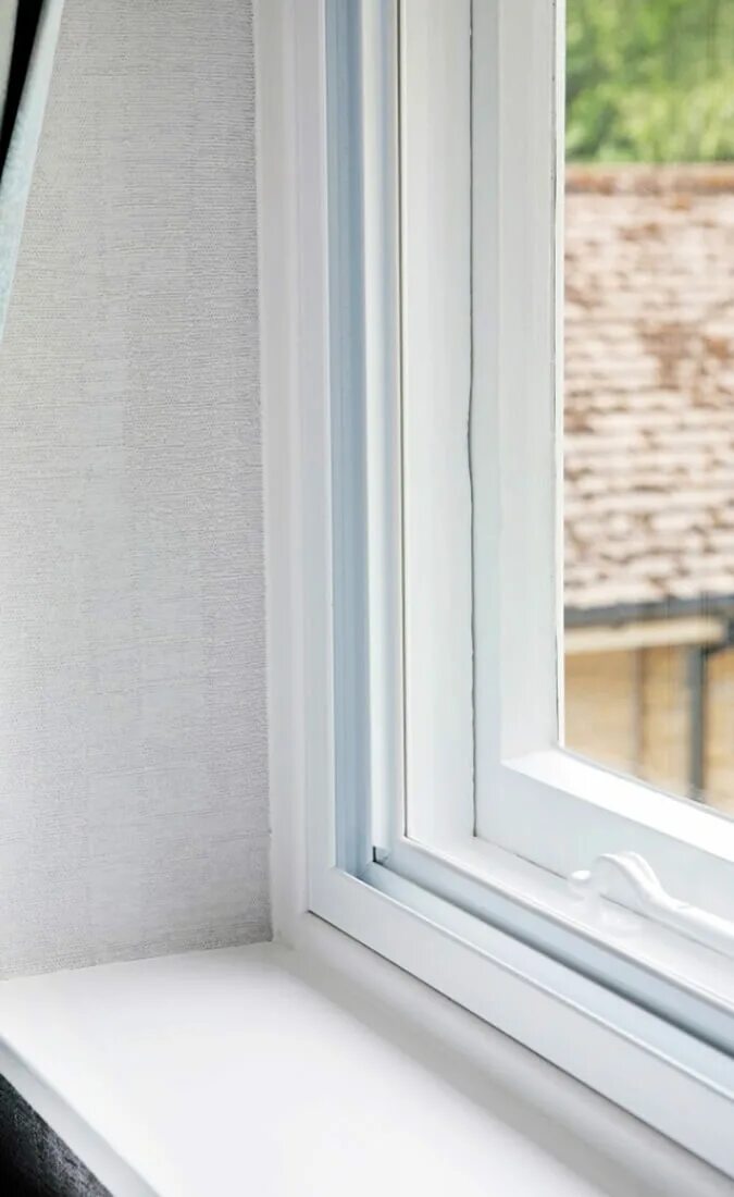 Девушка закрывает окно. Window closer. Power door locks wiring diagram for vw crafter 2000. Пластиковое окно. Открытое окно.