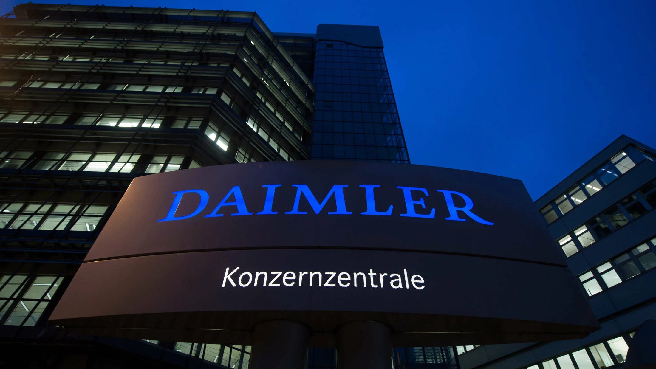 Daimler ag. Daimler - benz ag это мерседес. Daimler - benz ag это мерседес. Daimler benz концерн. Daimler ag.