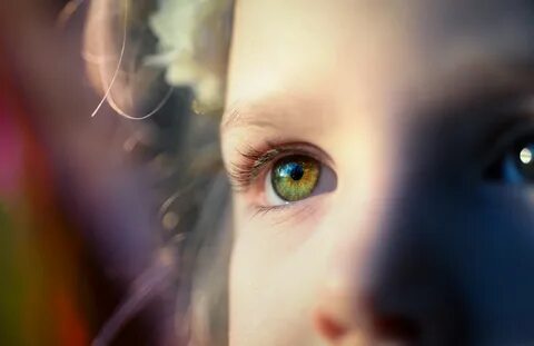 Eye children