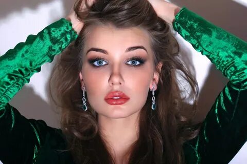 Дарье коноваловой