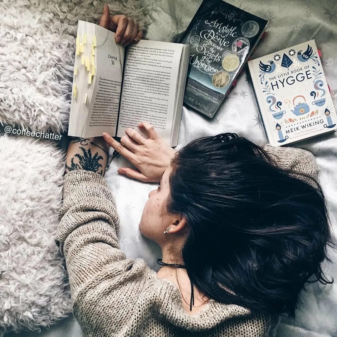 Какую книгу почитать девушке