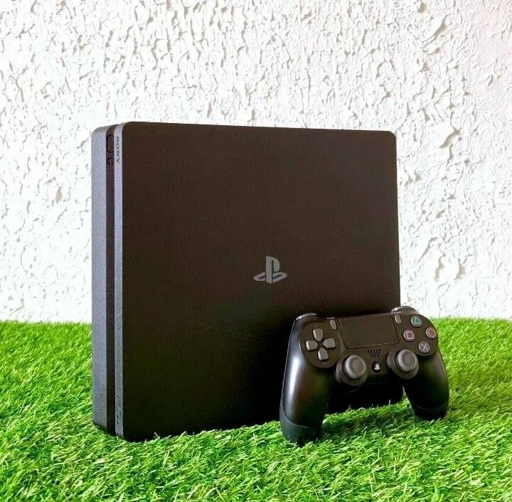 Игровая приставка sony playstation 4 1 тб. Сони пс 4 слим 500 гб. Sony playstation 4 slim бандл. Ps4 slim. Playstation 4 slim 500.
