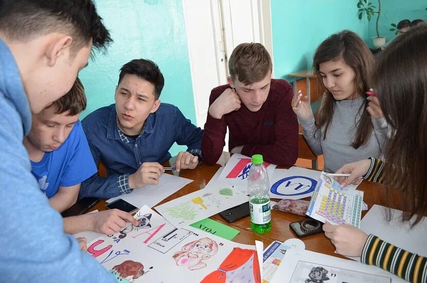 Многопрофильный профессиональный колледж. Профессиональный колледж 119 серпухов. Выпускной в техникуме. Образование техникум. Бмпк благовещенск рб.