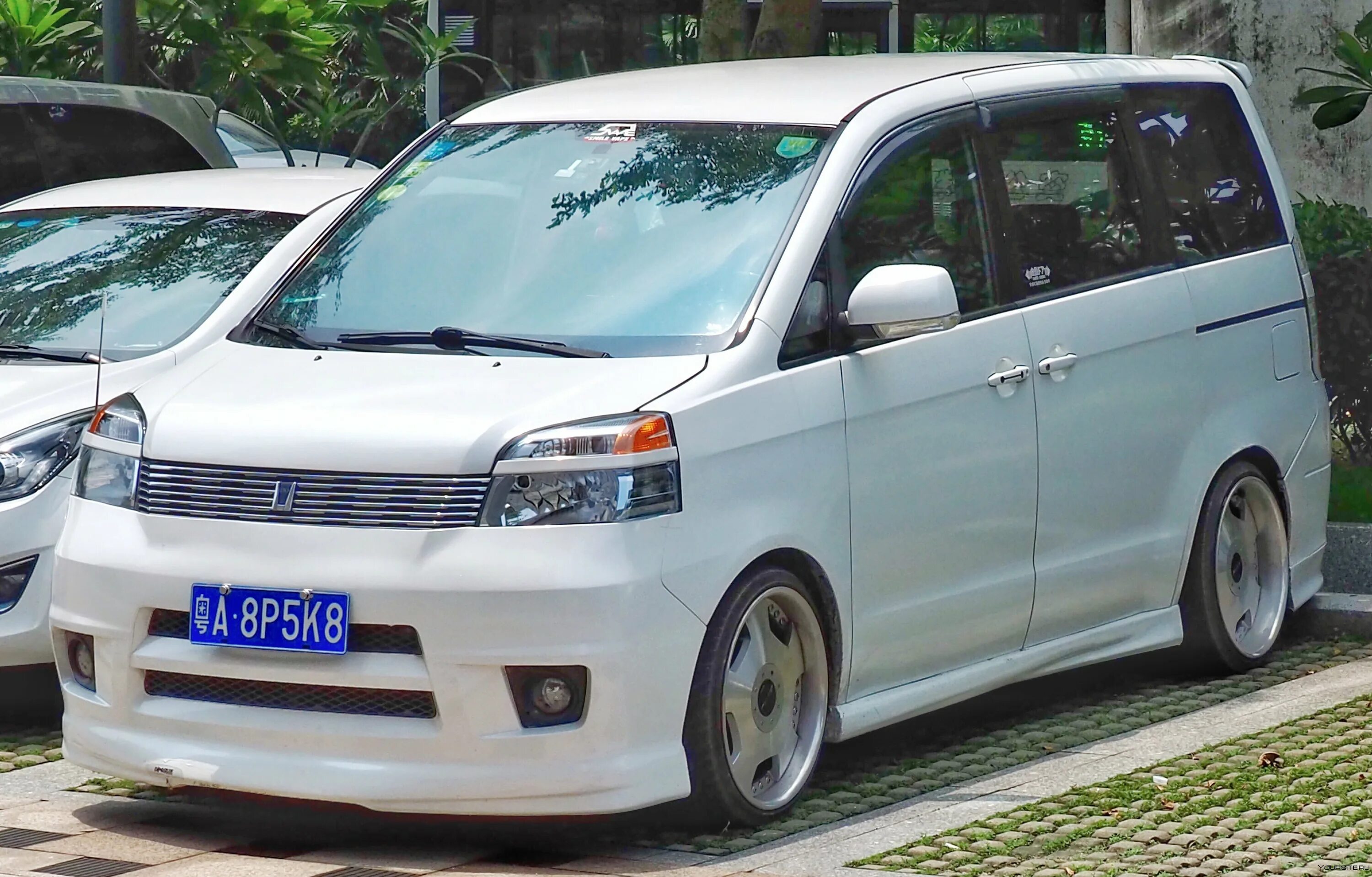 Тойота вокси 60. Toyota voxy 2002. Тойота вокси 65 кузов. Тойота вокси азр 60. Toyota voxy 2016.