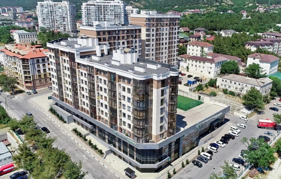 Жк фаворит геленджик. Жк акварель геленджик больничный переулок. Квартира в геленджике новостройка. Квартира в геленджике новостройка. Жк акварели-2 геленджик.