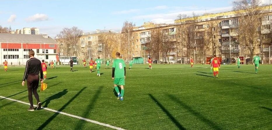 Сш метеор. Футбольная команда метеор марусино. метеор против сш клин 2009. сш клин фото футбол. команда метеор.