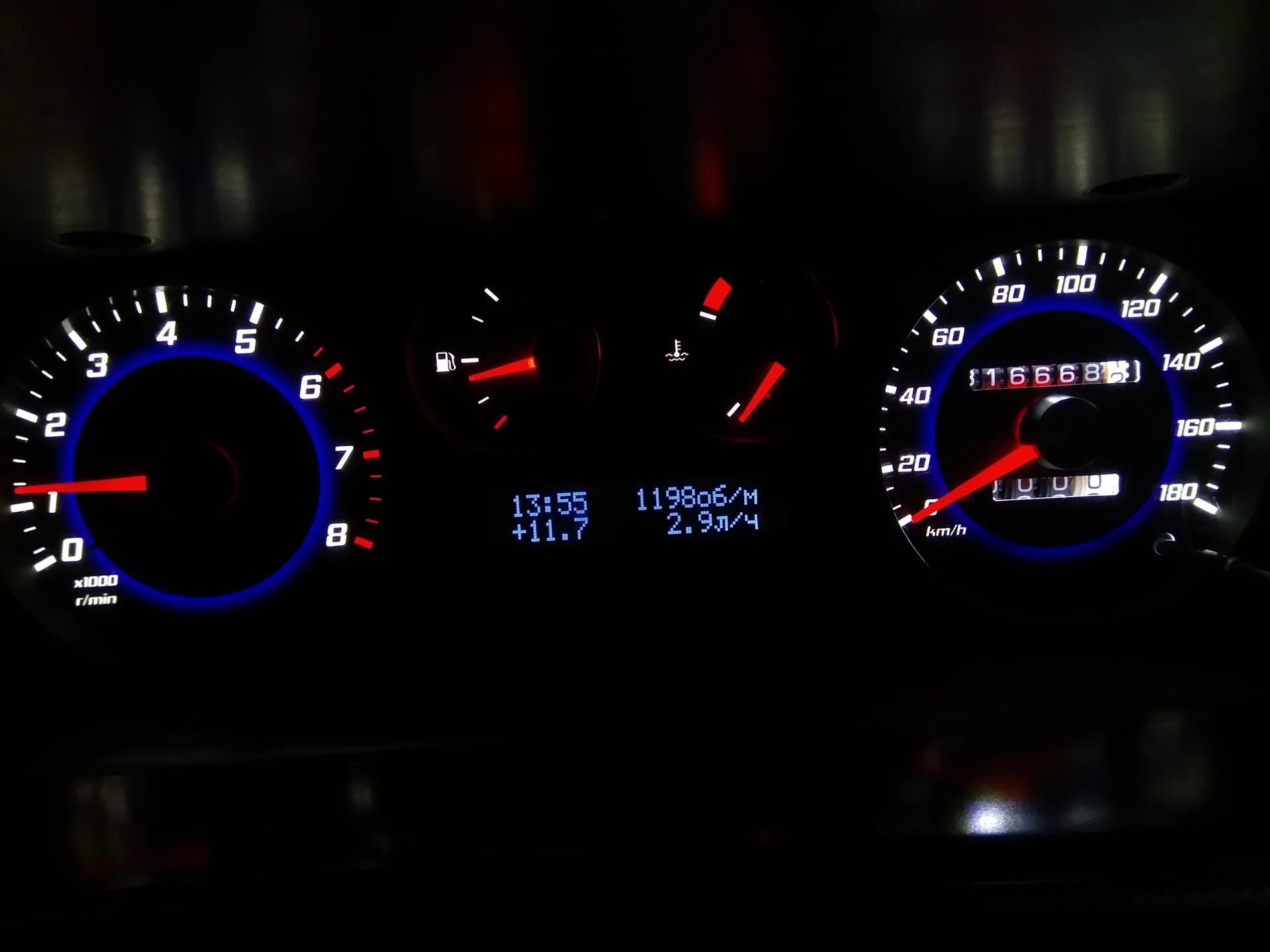 Nissan terrano приборная панель. Приборная панель ниссан террано 2014. Бортовой компьютер для nissan terrano 3. Подсветка панели приборов nissan terrano 2. Панель приборов ниссан террано 2014.