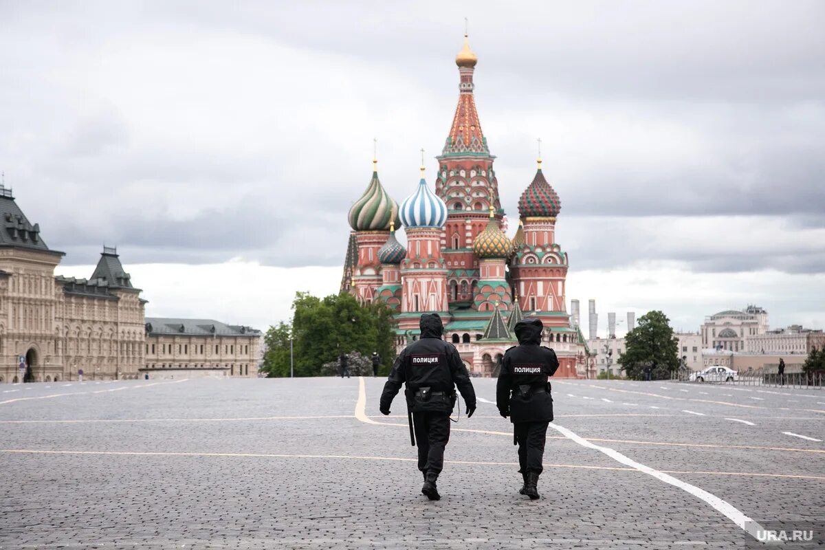 районы москвы. минину и д. памятник к. будет ли ответ москвы. пожарскому на красной площади в москве 4 класс.