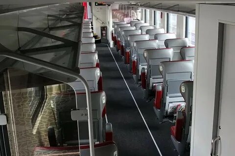 Фото двухэтажного поезда сидячий