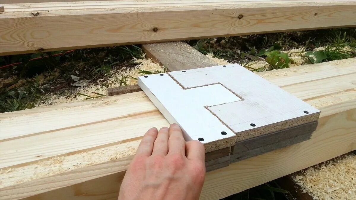 Коренной шип теплый угол. Профбрус теплый угол. Строительство домов теплый угол. Профилированный брус угол. Углы в доме из бруса.