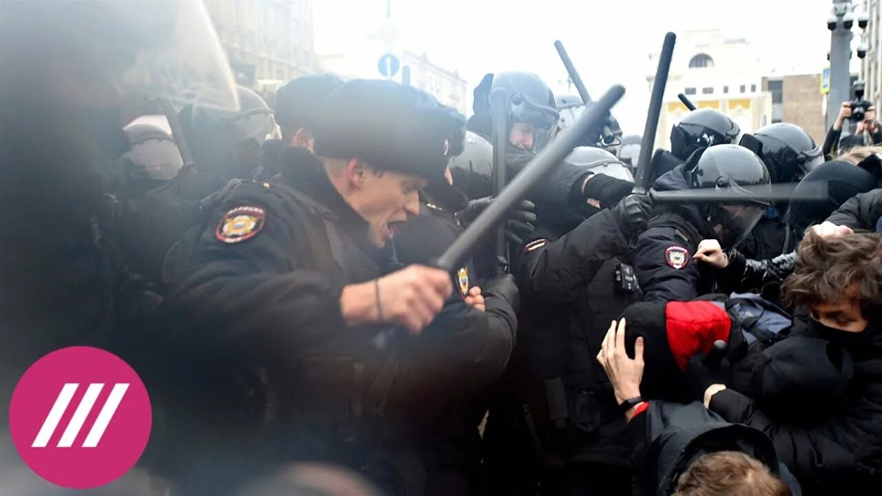 Митинг Навального 23 января 2021 Москва. Митинг 23 января 2021 задержания. Протесты в России. Митинг полицейских