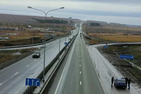 Со стороны трассы